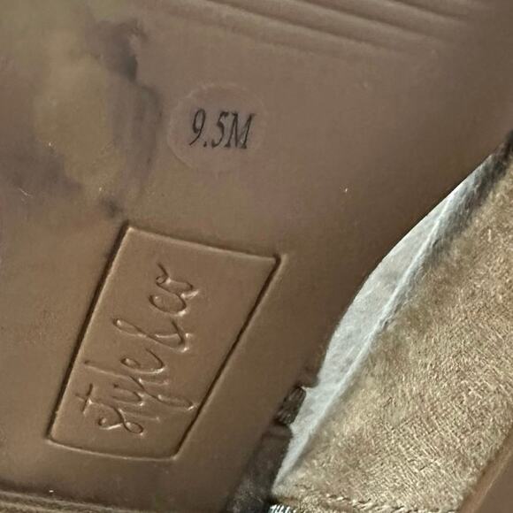 Style & Co Masrinaa faux suede chelsia booties boot brown size 9.5 - Picture 8 of 9